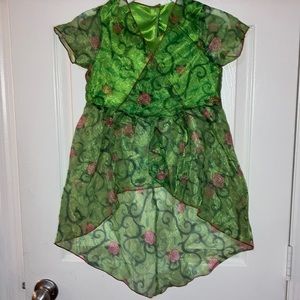 DC Super Hero Girls Poison Ivy Costume green top only, tag cut but about 5/6